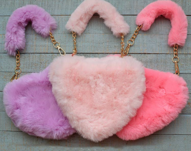 Sparkle Sisters Furry Heart Purse Lavender