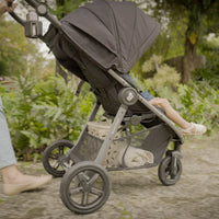 Maxi-Cosi Gia XP Luxe 3-Wheel Travel System