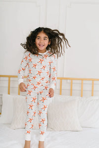 Ollie Jay 2 Piece Kids Bamboo Pajama Set in Santa Angels