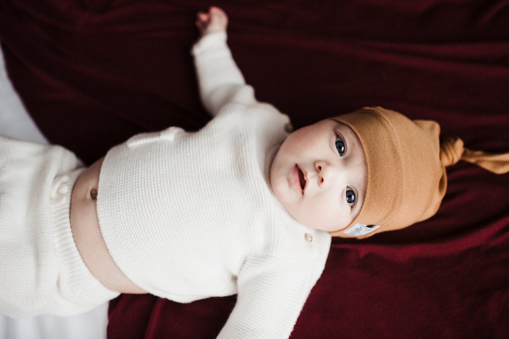 Copper Pearl Top Knot Hat - Camel