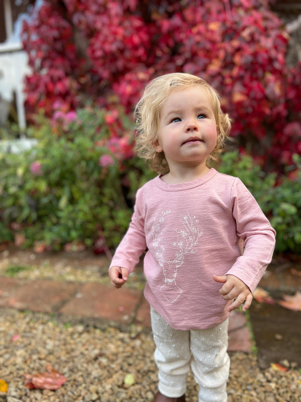 Ettie + H Bronnen T-Shirt | Pink Deer