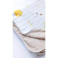 Emmy + Olly Busy Bees Muslin Quilt