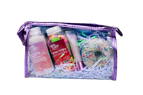 Garb2ART Birthday Cake Gift Set