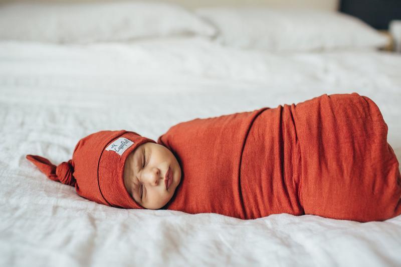 Copper Pearl Top Knot Hat - Rust